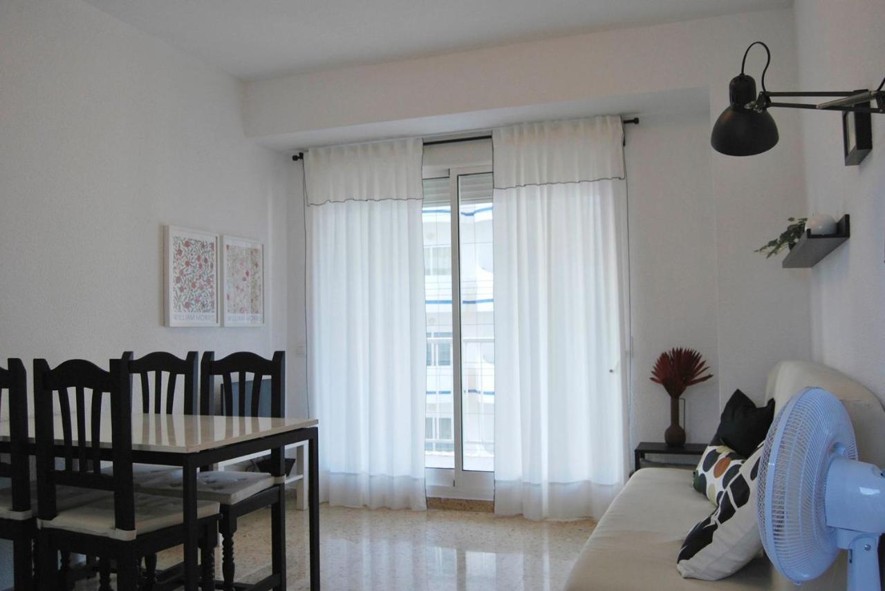 Apartamento Muy Coqueto En 1º Linea De Playa Playa de Gandia Exterior foto